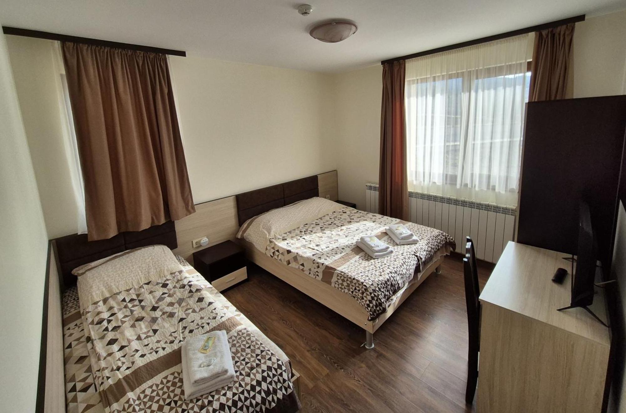 Divna Guest House Dospat Exterior foto